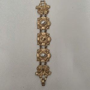 Gold plated and pearl bracelet